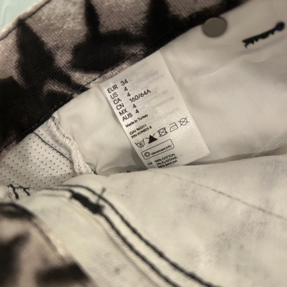 Isabel Marant x H&M Printed Jeans Brand New - Picture 3 of 11